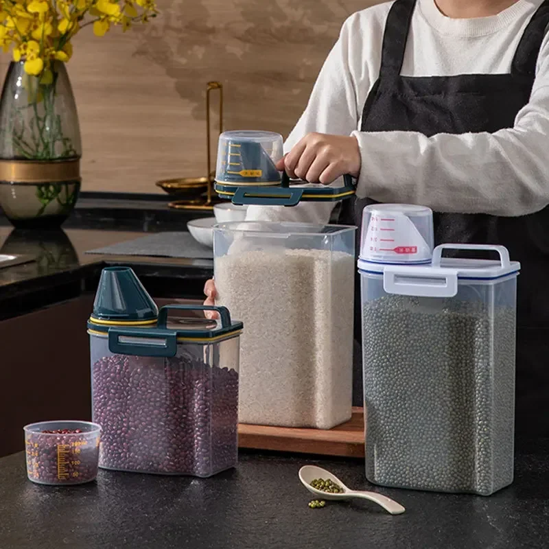 Pet Supplies In Store - 1PC カップ食品保存容器犬猫測定ペールプラスチックタンク防湿密封瓶ペット用品アクセサリー